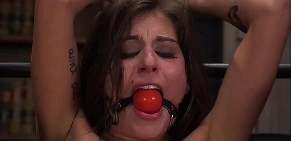  Slave student gagged and toyed
